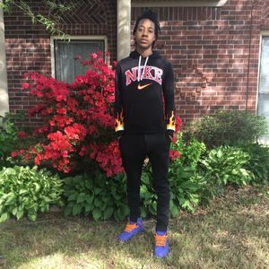 Meet your Posher, Jaelon